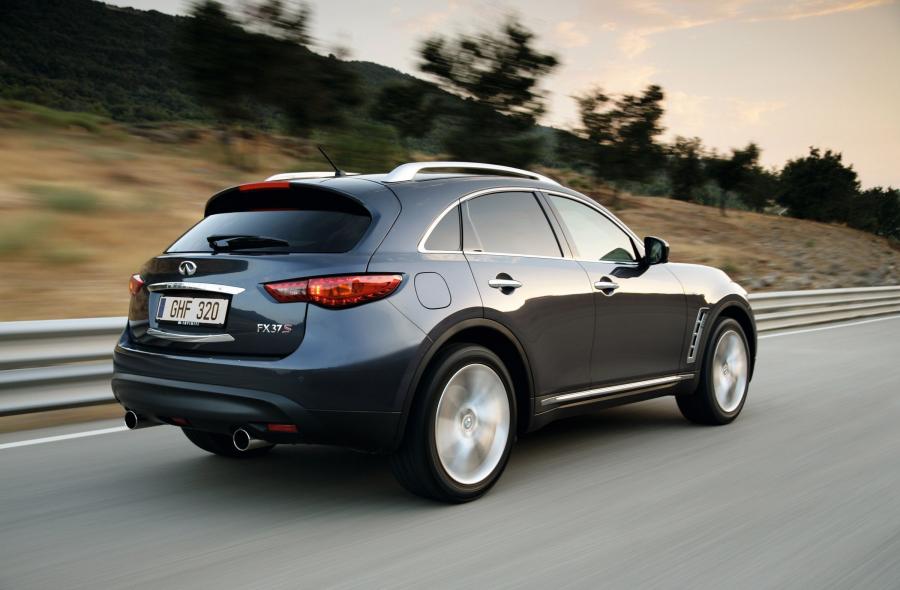  Infiniti FX37 2009 года  (фото 19 из 24)